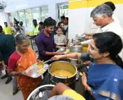 CM Naidu Celebrates Birthday at Anna Canteen, Wife Donates ₹76 Lakh