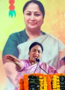 Delhi CM Rekha Gupta Reviews MCD Works, Prioritizes Sanitation and Waste Management