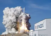 Elon Musk Demands Wall Street Advisors Buy Grok Subscriptions for SpaceX IPO Role
