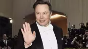Elon Musk Warns Europe of Demographic Crisis as Population Set to Plunge