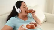 How Restaurant Music Scientifically Alters Your Food's Taste and Flavor