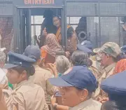 Hundreds of Farmers Detained in Ballari Over Land Transfer to Jindal