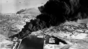 Iran's Strait of Hormuz Blockade Echoes 1956 Suez Crisis, Global Economy at Stake
