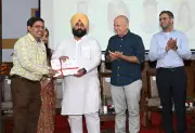 Jalandhar Teacher Honored at Mission Samrath 4.0 Launch for Academic Excellence
