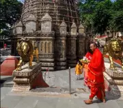 Kamakhya Temple Becomes Political Pilgrimage Site as Assam Elections Approach