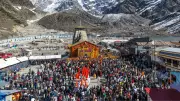 Kedarnath Temple's 2026 Decoration: 51 Quintal Flowers & Samb Sadashiv Mantra