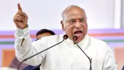 Kharge Accuses PM Modi of Fooling Gujarat's Illiterate, Praises Kerala's Educated Voters