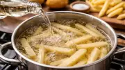 Kitchen Science: The Vinegar Trick for Perfectly Crispy Homemade Fries