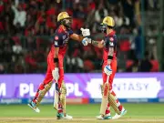 Kohli, Padikkal Lead RCB to 5-Wicket Win Over GT in IPL Chase