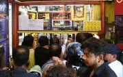 Kolkata Liquor Stores Reopen Amid Heat, Long Queues After 4-Day Shutdown