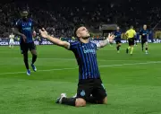Lautaro Martinez's Double Powers Inter Milan to 5-2 Victory Over Roma