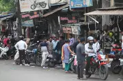 Lucknow's Peace Shattered by Rogue Bikers' Modified Silencers, Causing Noise Pollution