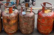 Noida Tightens LPG Cylinder Rules During Wedding Season to Prevent Shortages