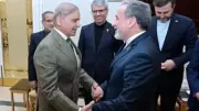 Pakistan PM Shehbaz Sharif Holds Talks with Iranian FM on Ceasefire