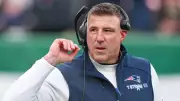 Patriots Back Mike Vrabel Amid Personal Turmoil Before NFL Draft