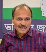 Political Clash Erupts in Behrampore Between Congress and TMC Supporters