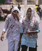 Prayagraj Swelters at 43.2°C, Heatwave Threat Looms as Students Suffer