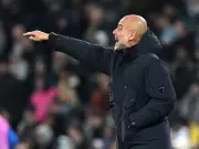 Premier League Title Race Poised for Dramatic Shift at Etihad Showdown