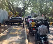 Pune's Harit Setu Project Sparks Backlash Over Narrow Roads and Traffic Woes