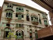Raj Kapoor's Historic Kapoor Haveli in Peshawar Damaged by Heavy Rains and Tremors