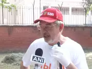 Russian Envoy Volunteers to Clean Delhi Streets in Unique Subotnik Initiative