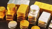 Silver Futures Plunge Rs 946, Gold Drops to Rs 15,394 per 10 Grams