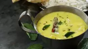 Summer Dinner Recipe: Light & Comforting Boondi Kadhi for a Soothing Meal
