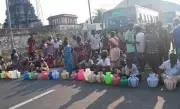 Trichy villagers block road over drinking water shortage