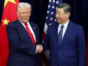 Trump Claims Xi Jinping 'Very Happy' About Strait of Hormuz Reopening