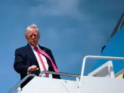 Trump Urges Hezbollah to 'Act Nicely' as Israel-Lebanon Ceasefire Takes Hold