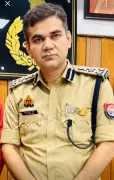 UP IPS Officer Ajay Pal Sharma Warns Voter Intimidation in Bengal Polls
