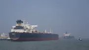 US Vows to Prosecute Iranian Oil Traders, Enforces Hormuz Blockade