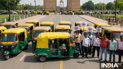 4 Lakh Taxi Owners Join Delhi Auto-Taxi Strike Protest