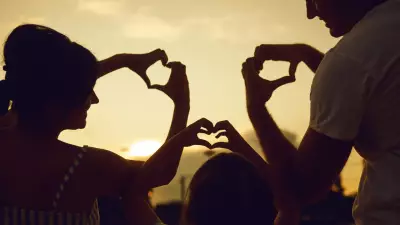 7 Tech-Free Evening Habits to Strengthen Family Bonding