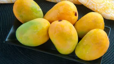 8 GI-Tagged Indian Mangoes and Their Unique Qualities