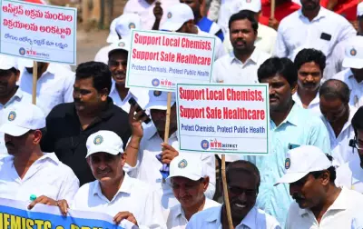 Andhra Pradesh Chemists Shut Shops Over E-Pharmacy Regulations and Deep Discounting