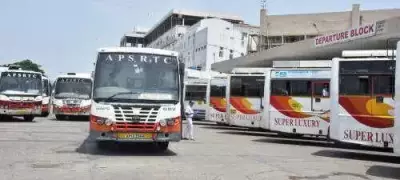 APSRTC employees union warns against privatisation via electric buses