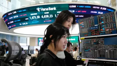 Asian Markets Mixed as AI Stocks Slip, Oil Prices Stay High
