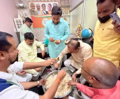 BJP workers celebrate Bengal win with Jhaal Muri distribution in Jhansi