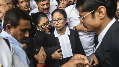 Calcutta High Court Erupts as Lawyers Shout 'Thief' at Mamata Banerjee