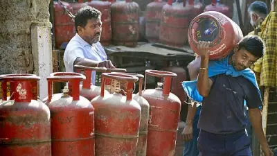 Commercial LPG Price Hike to Worsen Job Losses, Raise Menu Prices: Industry