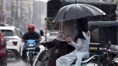 Heavy Rains and Thunderstorms Hit Karnataka, Easing Summer Heat