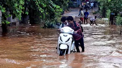 High Moisture Content Fueling Thunderstorms in Karnataka: IMD