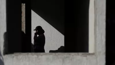 Iranians Reconnect After 88 Days of Internet Shutdown