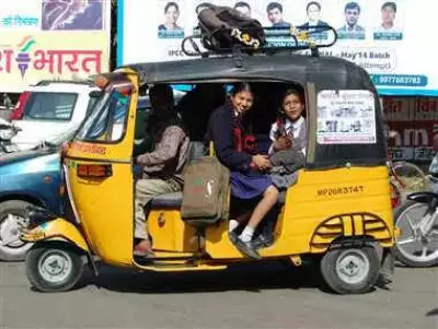 Jamshedpur to Crack Down on Old School Vans, Autos to Boost Child Safety