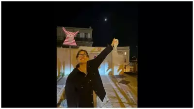 Jennifer Garner's Hilarious Moon Ritual: Wine, Photos, and Laughter