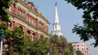 Kolkata Govt Buildings to Glow Orange for First BJP Government