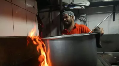 LPG Cylinder Price Hike Hits Mysuru Hotels, Food to Cost 15% More