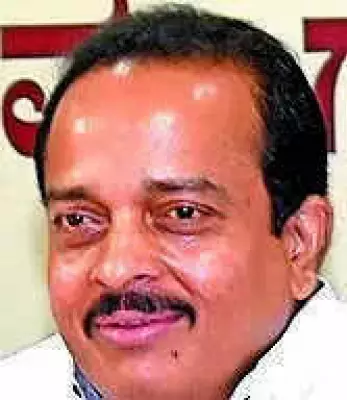 Mangaluru MLA Urges Ban on Plucking Tender Wild Mangoes from Govt Land