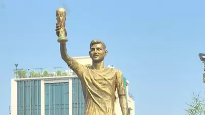 Messi Statue in Kolkata Sways in Wind After Screws Come Loose, PWD Rushes to Repair